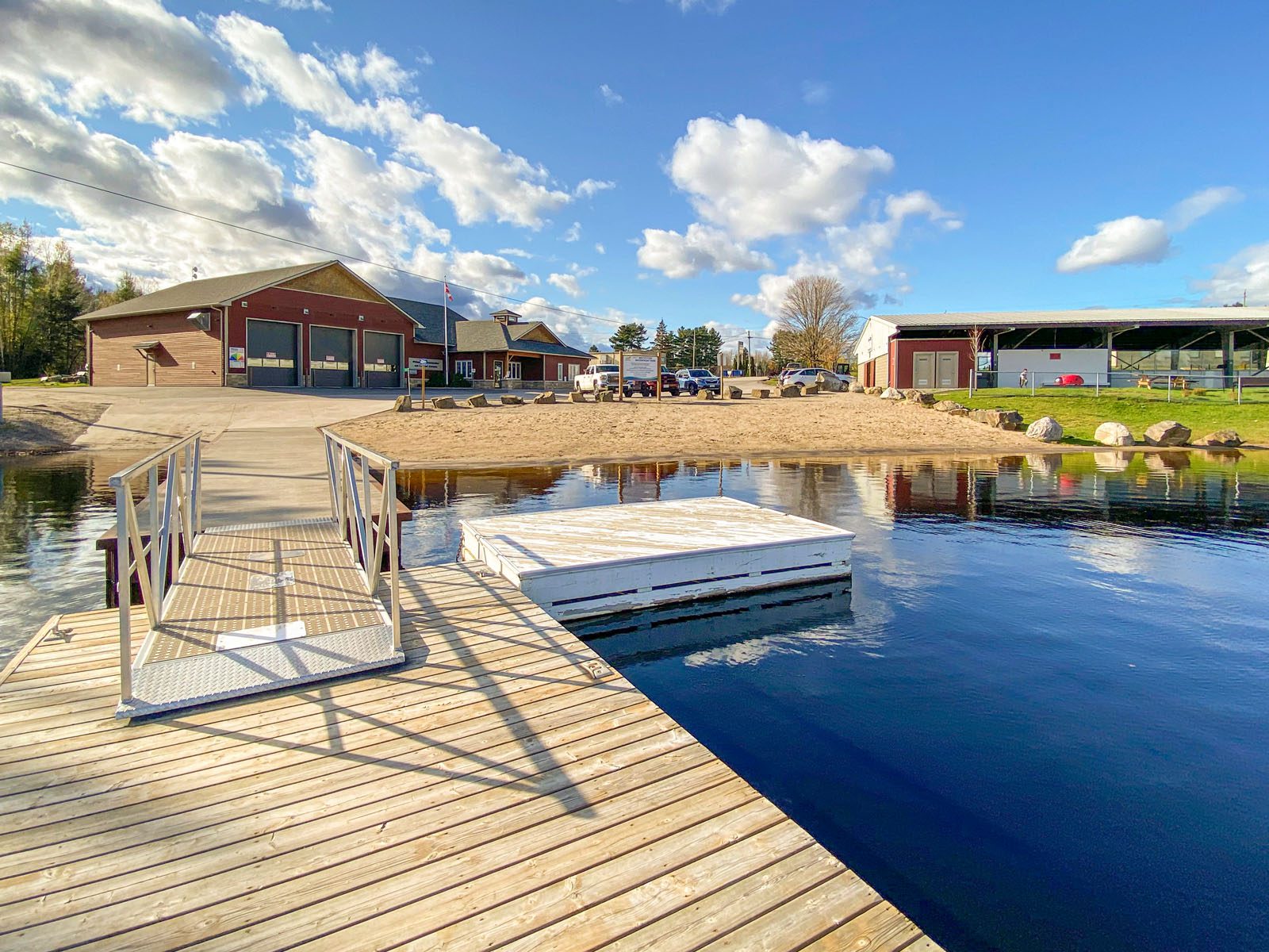 Whitestone Municipal Office with Beach on the Dock